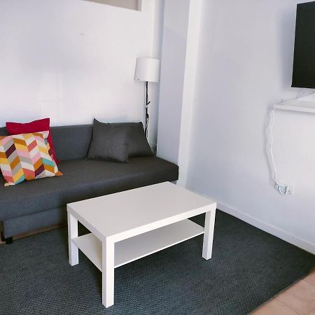 Centro Bernabeu Wizink Feria Aeropuerto Apartment Мадрид Екстериор снимка