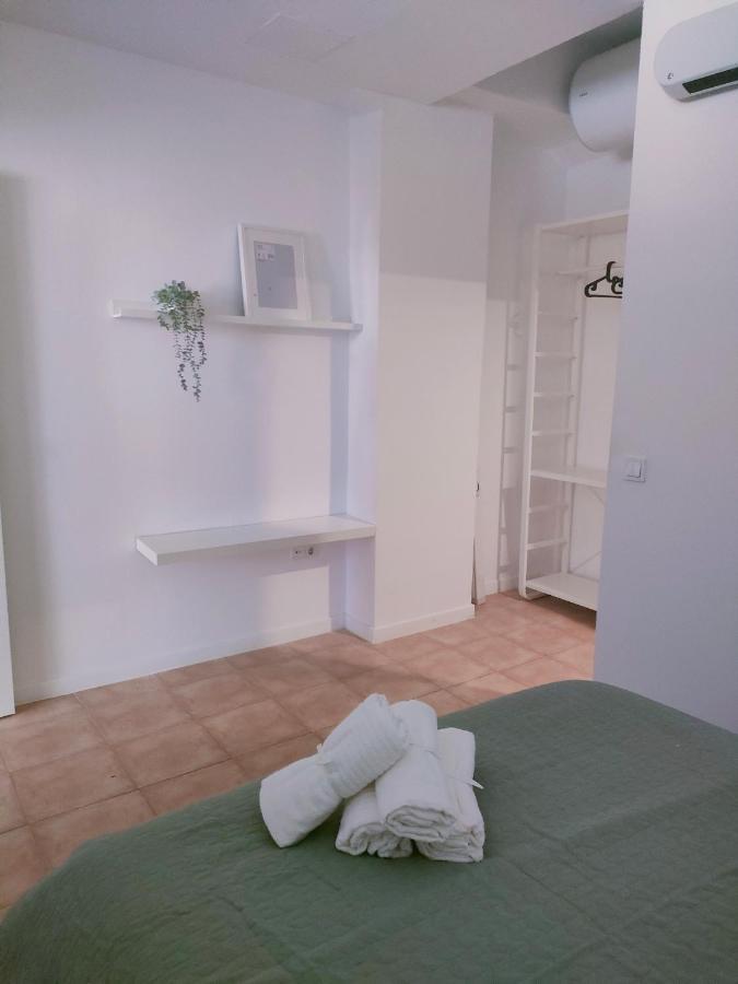 Centro Bernabeu Wizink Feria Aeropuerto Apartment Мадрид Екстериор снимка